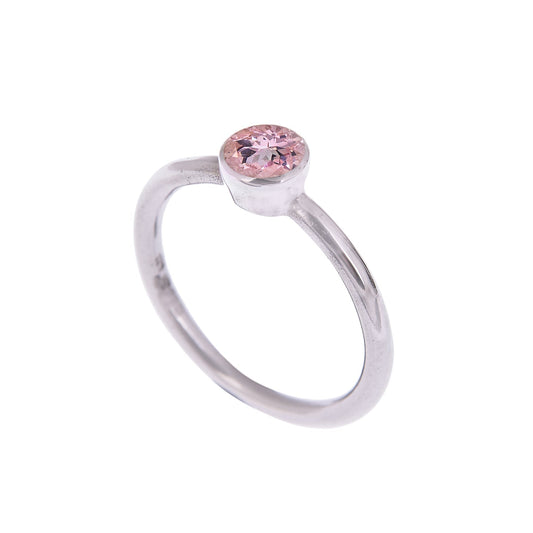 Platinwm gyda Chylch Nestle Morganite